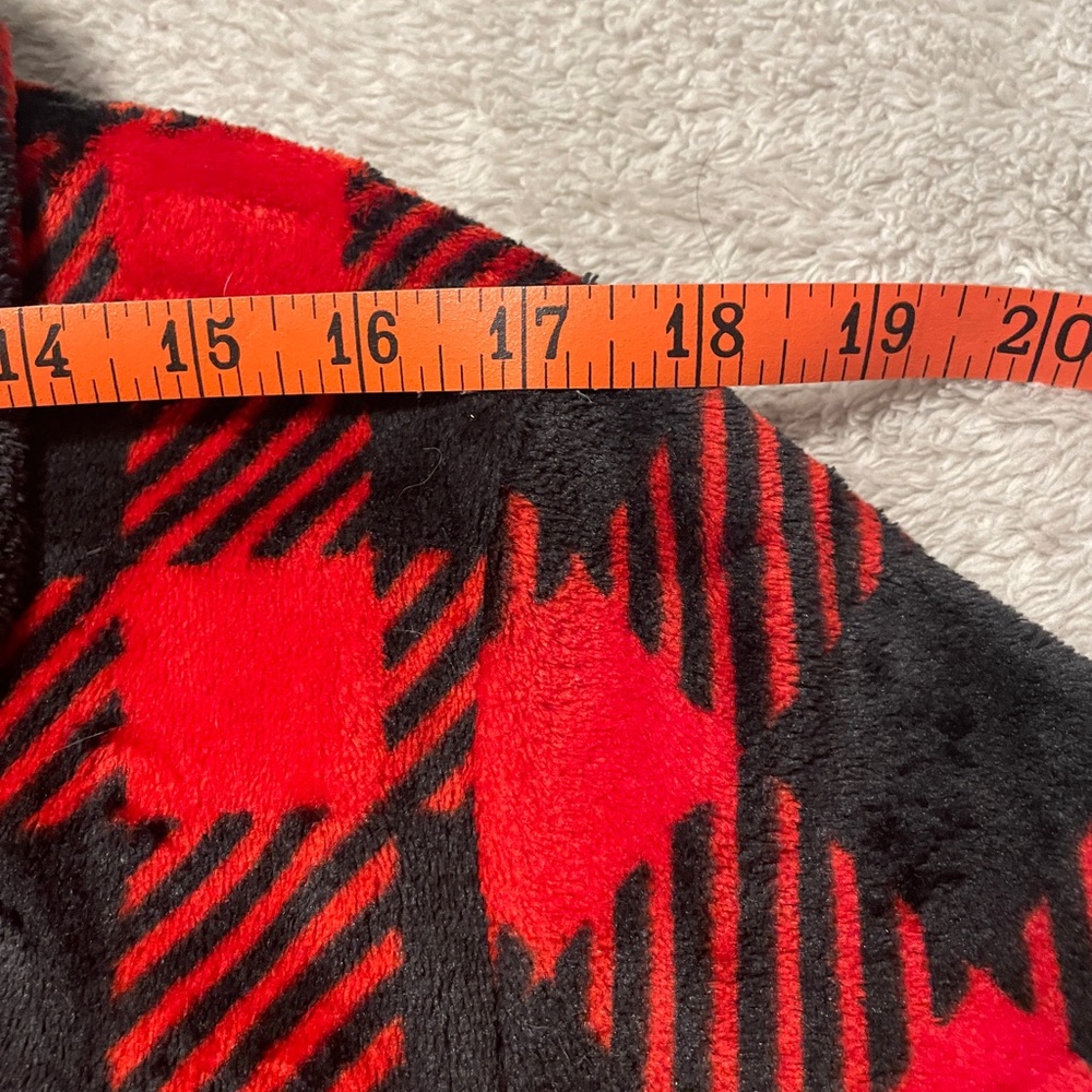 Kids Bathrobe Plush Red/Black Plaid Pajama Size Large 12/14 - Picture 8 of 12